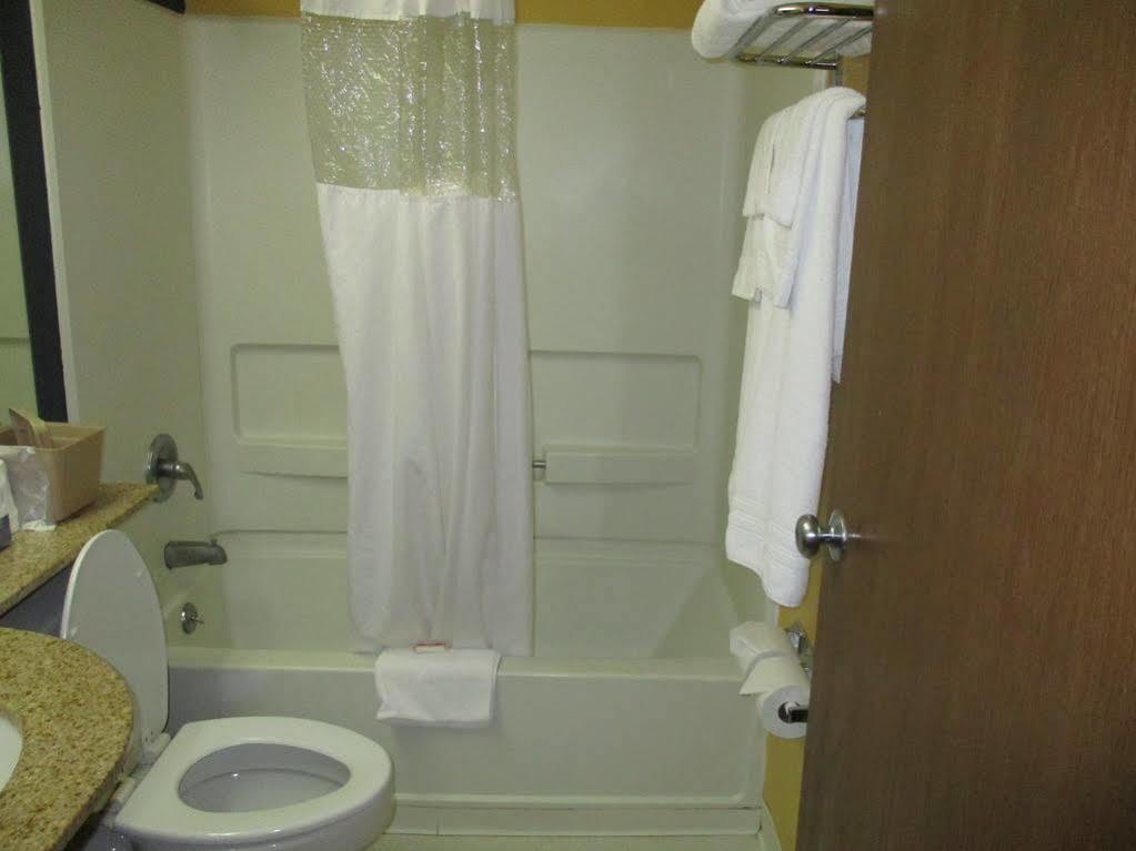 Quality & Watertown Fort Drum Hotel
